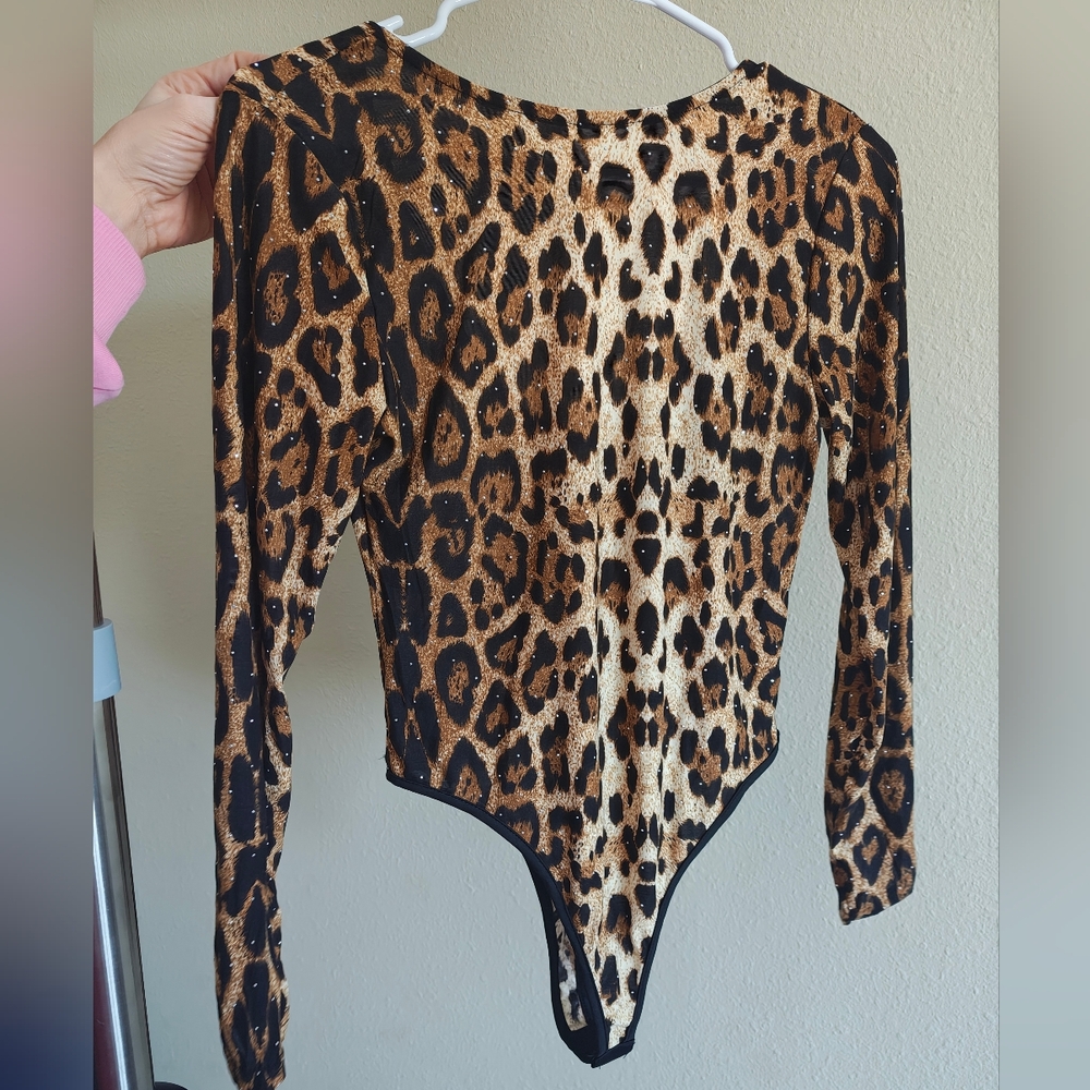 BEDAZZLED Glamour Leopard Print Bodysuit